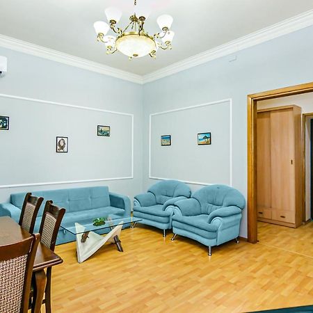 Rolls Royce Apartment Баку Екстериор снимка