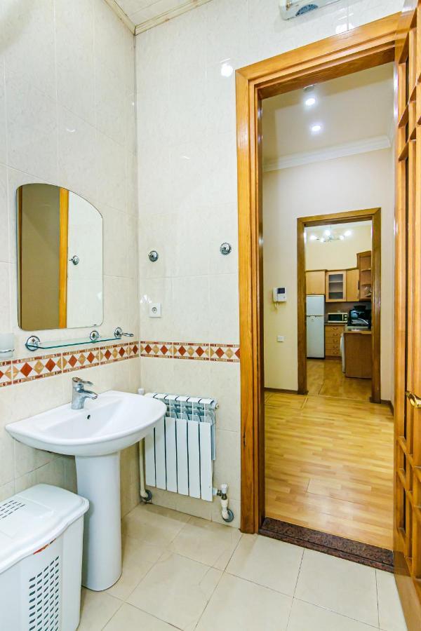 Rolls Royce Apartment Баку Екстериор снимка